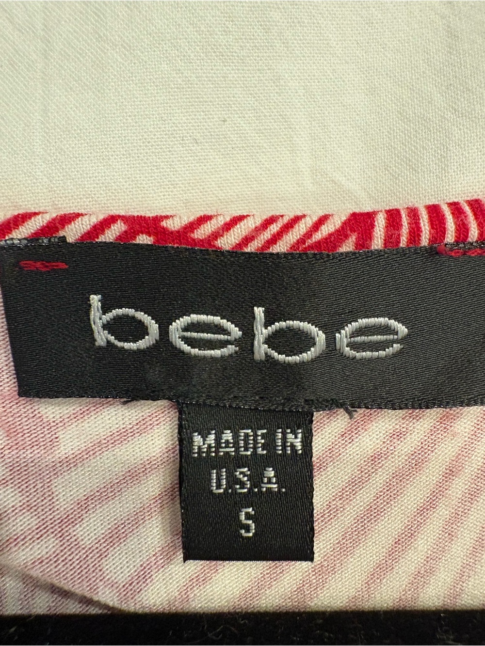 Y2K Bebe Made in USA Red White Floral Faux Wrap Bodycon Mini Dress S - Picture 3 of 4